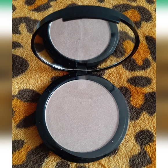 AESTHETICA STARLITE HIGHLIGHTER color: cosmos (Sparkling Rose Gold 9G / 0.31 oz - Picture 2 of 5